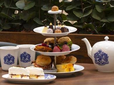 Afternoon tea fra Peter Beier Chokolade.